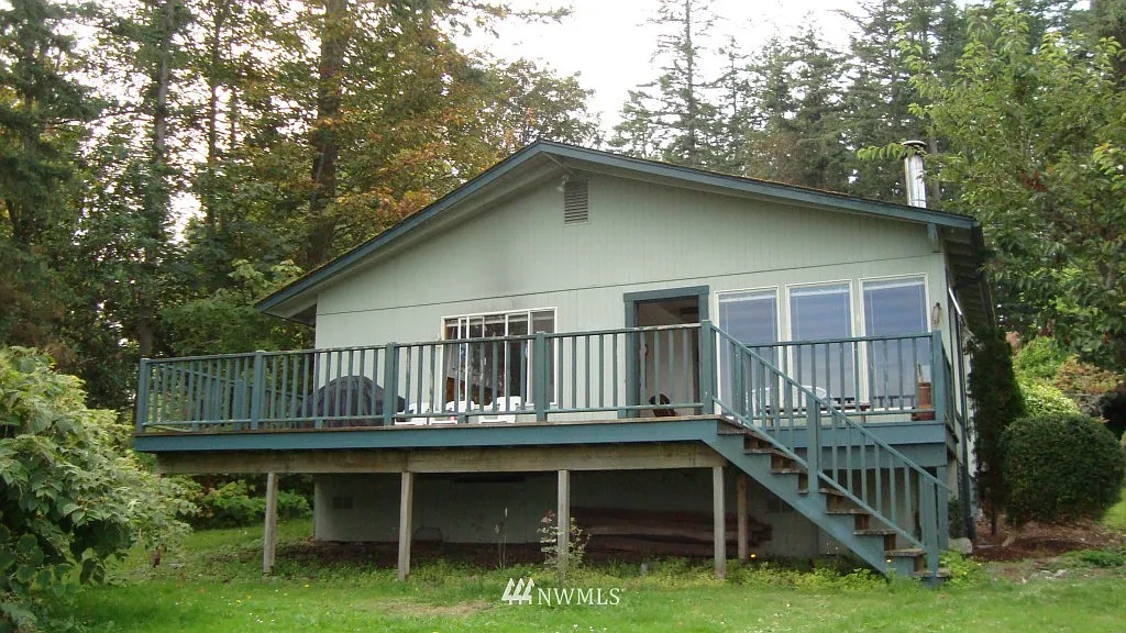 891 East Camano Drive photo 1