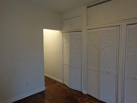 Rented by Blana LLC | media 22