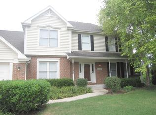 4N437 Warren Cv, St Charles, IL 60175
