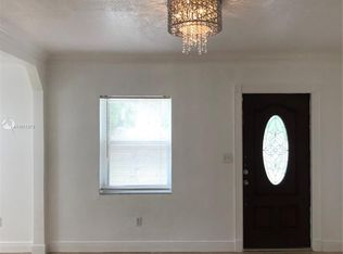 7992 SW 4th St, Miami, FL 33144