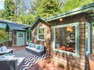 6700 Pinehaven Rd, Oakland, CA 94611