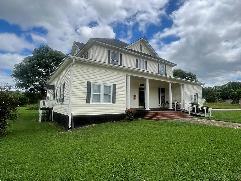 133 Highway 48 — Photo 1