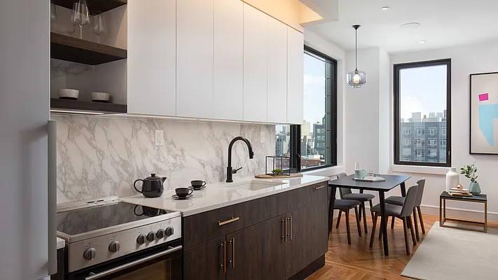 Rented by Nooklyn NYC LLC | media 42