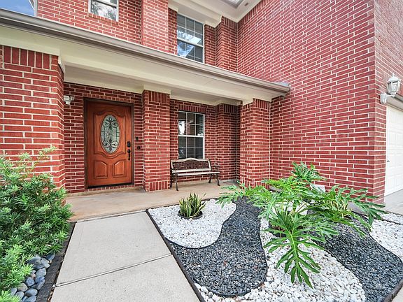 4th image of 8415 Dovecott Ln