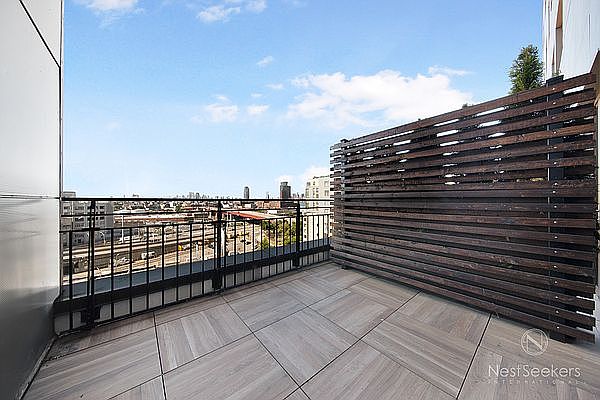 1st image of 11-39 49th Ave #1120