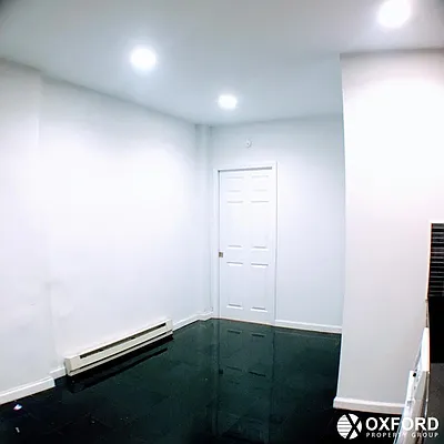 Rented by Oxford Property Group | media 4