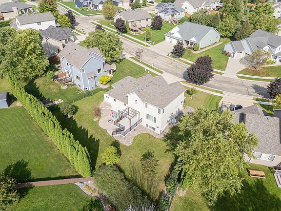 4th image of 3482 Woodstone Dr SW