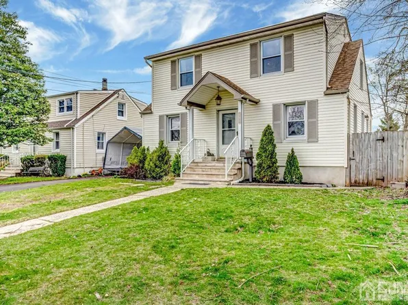130 Stephenson Ave, Middlesex, NJ 08846