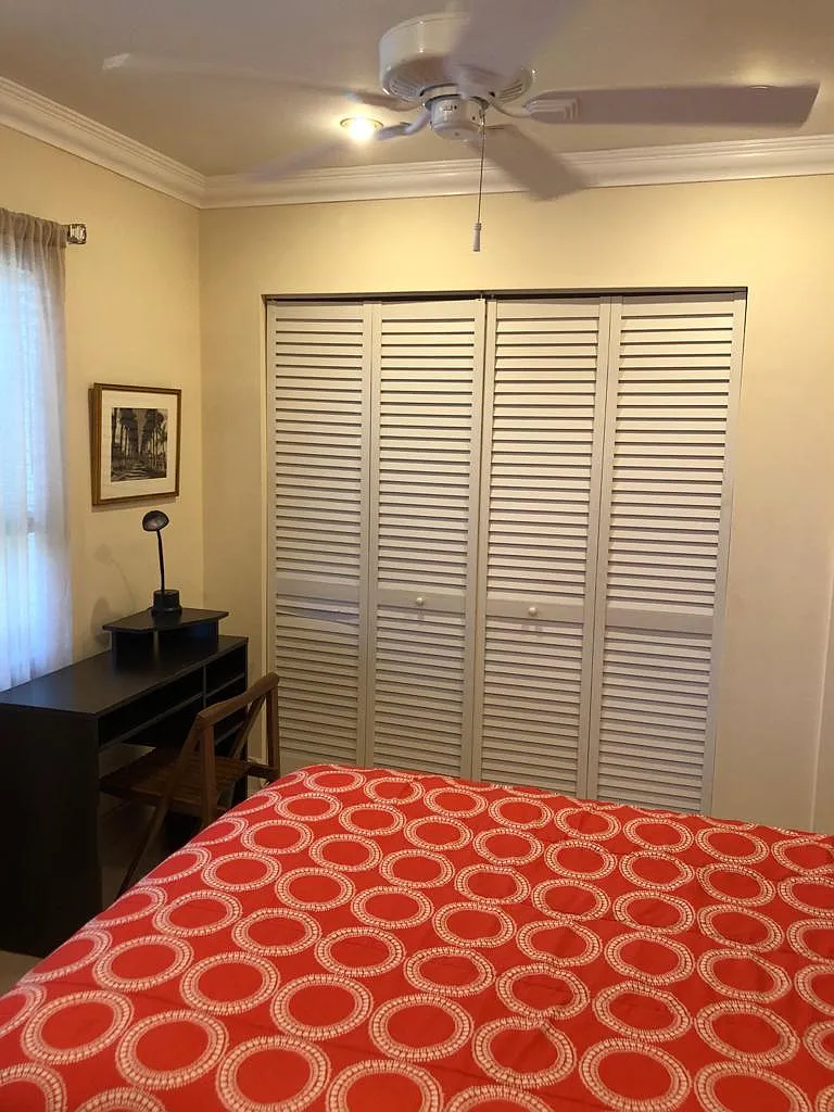 8640 SW 47th St — Photo 3