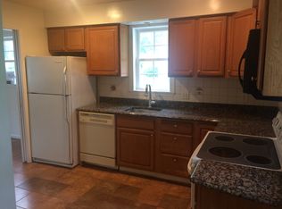 3232 Annandale Rd, Falls Church, VA 22042