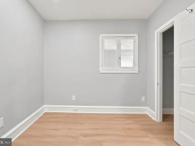 5548 Ridge Ave #2 — Photo 8