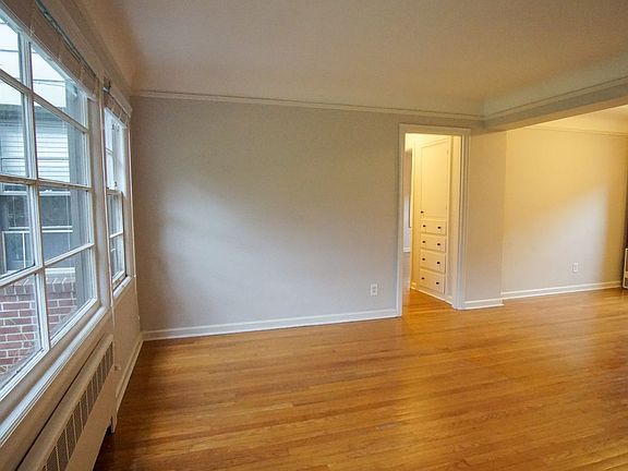 2nd image of 1818 NE 17th Ave #5