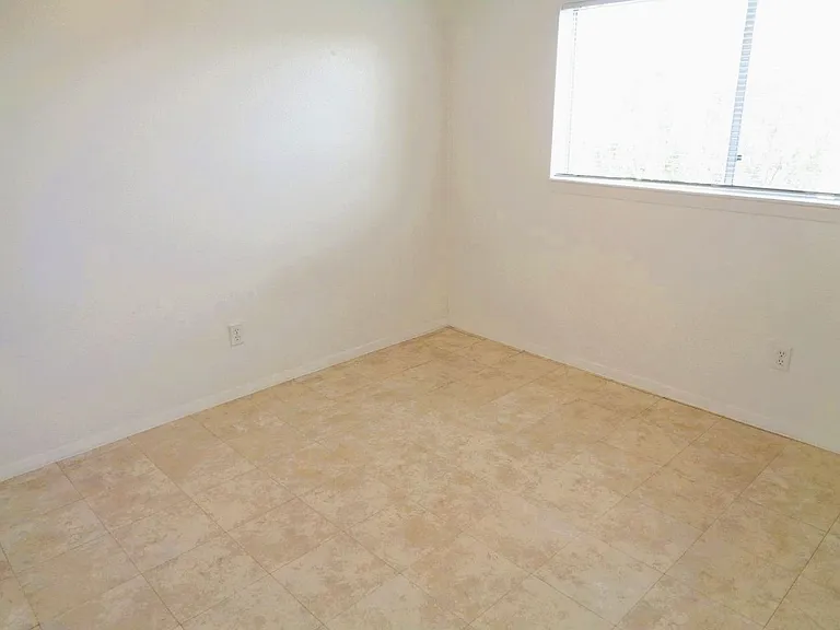 3028 E Glen Dr #A — Photo 13