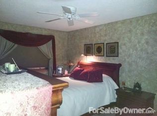 11782 Undercliff St NW, Coon Rapids, MN 55433