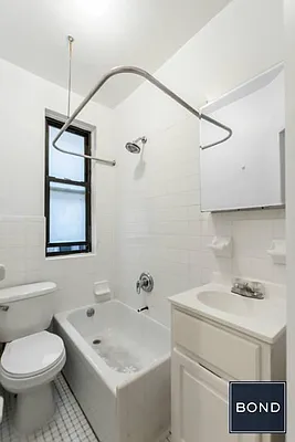 Rented by Bond New York | media 2