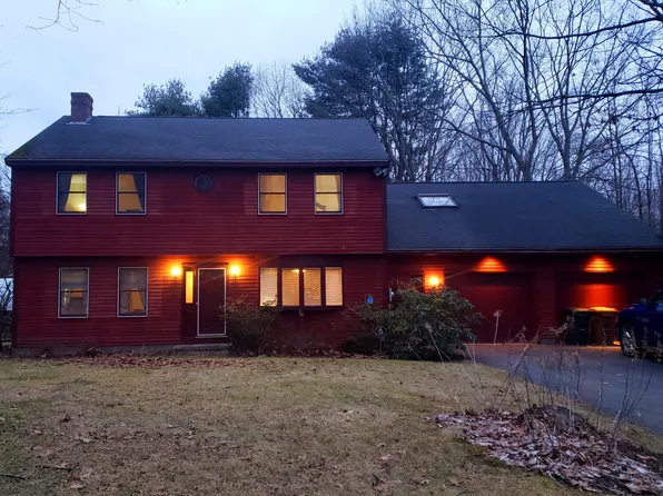 4 Ashwood Drive, Saco, ME 04072