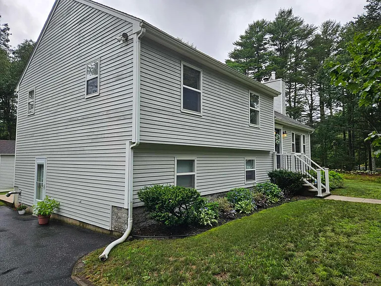 41 Timber Ridge Rd — Photo 2