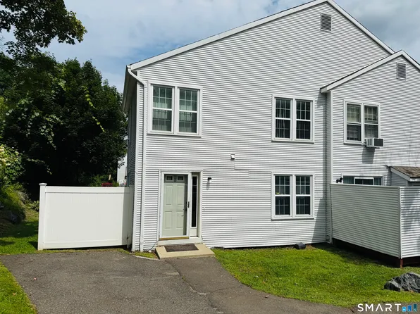 64 Deerwood Lane #2, Waterbury, CT 06704