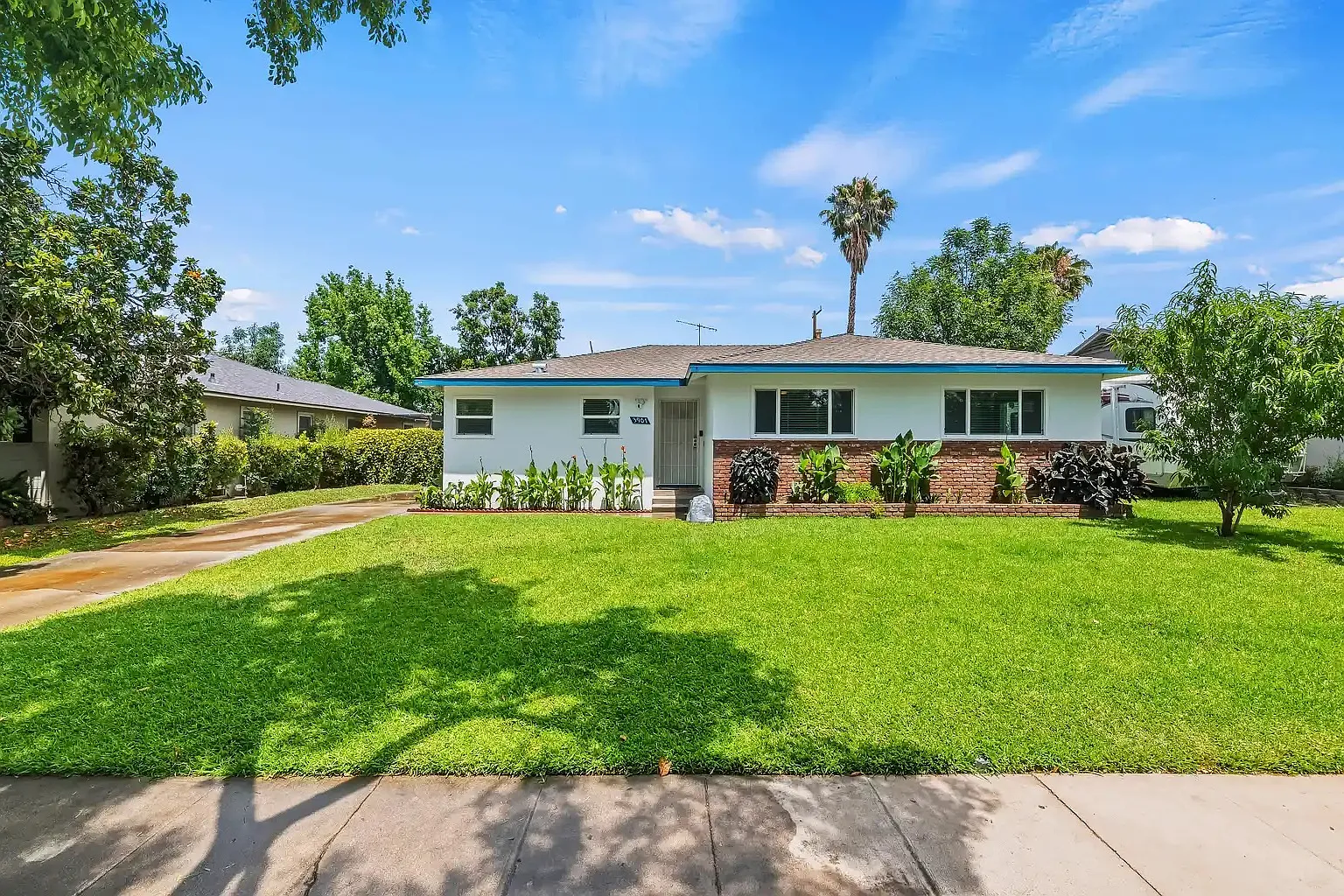 3 bed, 1443 sqft, $3,100 — Photo 4