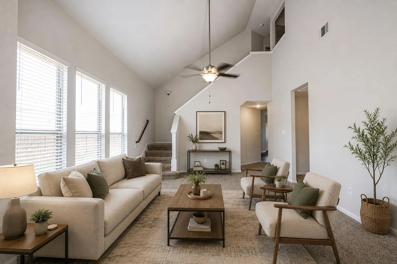 4 bed, 2.5 bath, 1847 sqft, $2,150 — Photo 3