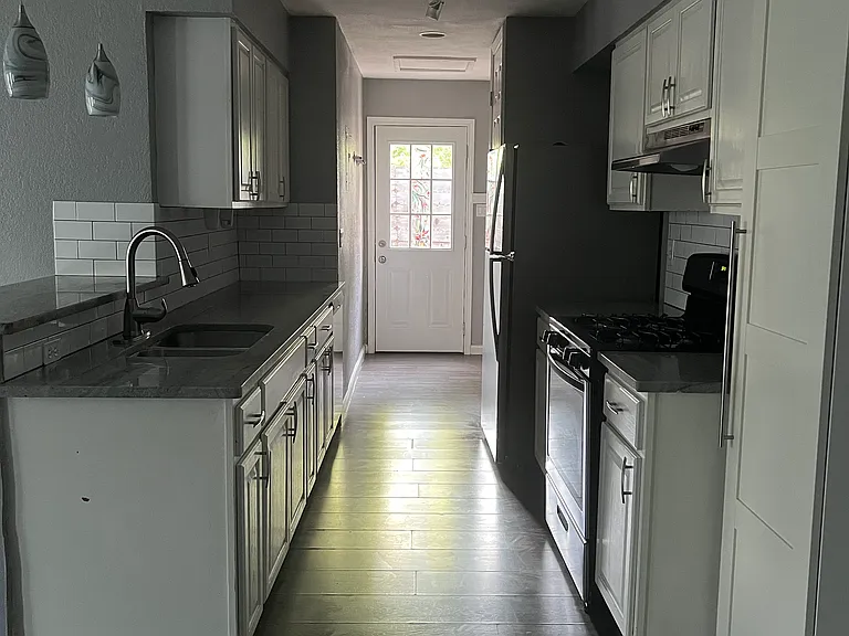 2301 Tern Cir #A — Photo 7