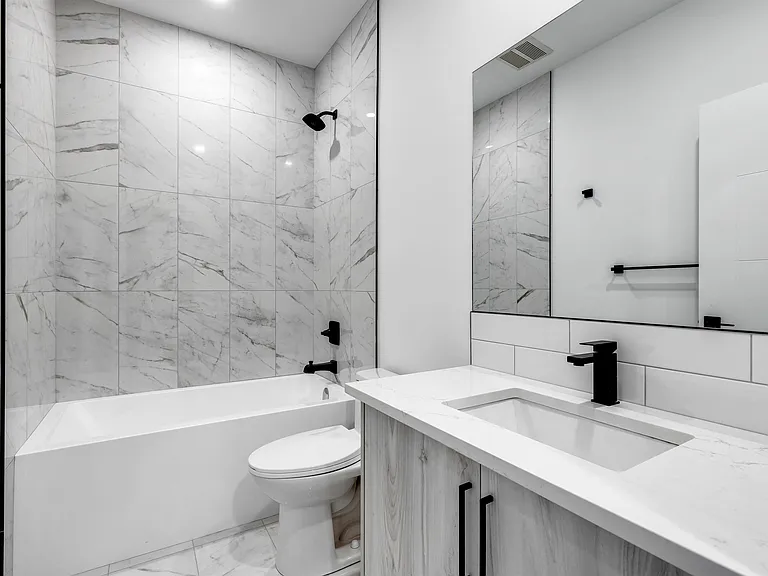 2144 51st Ave SW — Photo 45