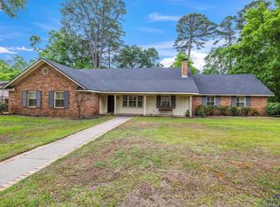 3 Ramblewood Dr, Longview, TX 75605