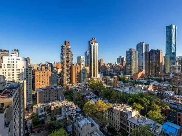 1059 Third Avenue image 21 of 23