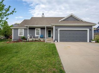 21855 S Main St, Spring Hill, KS 66083
