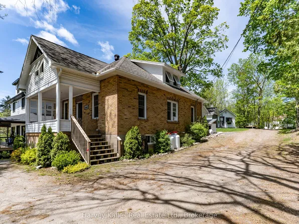 3160 Muskoka Rd #169, Muskoka Lakes, ON P0C 1A0