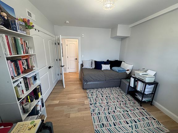 4th image of 137 Falcon St #2