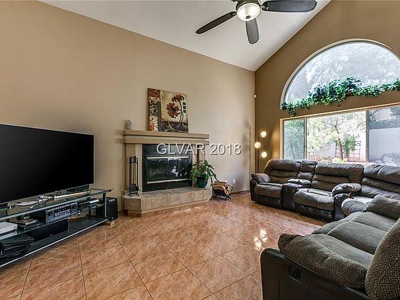 2nd image of 8217 Hollow Wharf Dr
