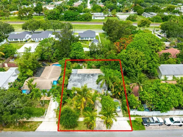 (undisclosed Address), Delray Beach, FL 33483