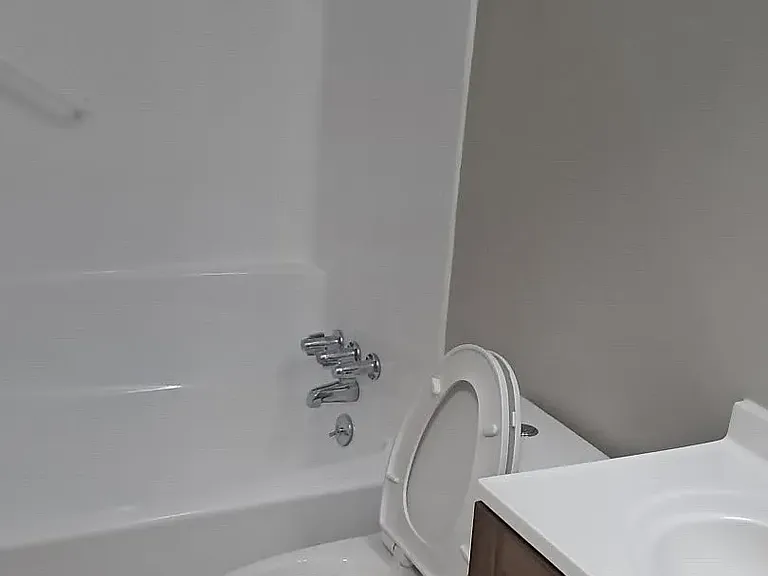 Hough Woods — Photo 15