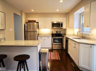 903 Hall Station Dr, Bowie, MD 20721