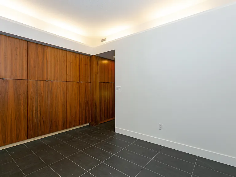 33 W Pender St #508 — Photo 6