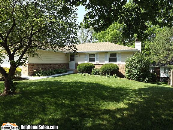 3rd image of 2221 S Brandt Cir