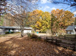 2273 King Rd, Lapeer, MI 48446