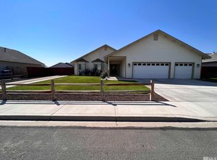177 Jennys Ln, Fernley, NV 89408