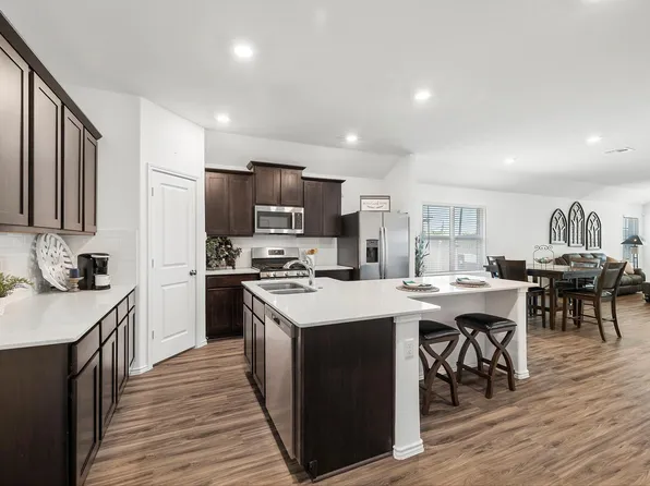 237 Escondido Cir, San Marcos, TX 78666