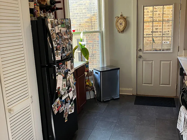 2156 N Kedzie Blvd #2F — Photo 9