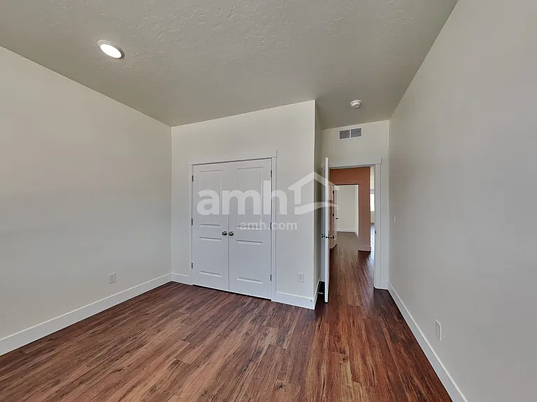 941 Rivermist Pl — Photo 14