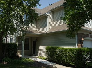 1460 Doolittle Ln, Grayslake, IL