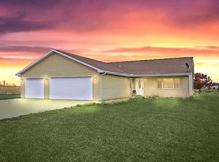 1923 Marsha Ln, Princeton, IL 61356