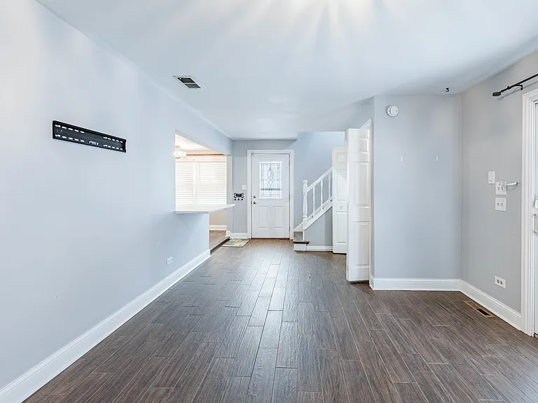 8912 S Ryan Rd #HOUSE — Photo 14