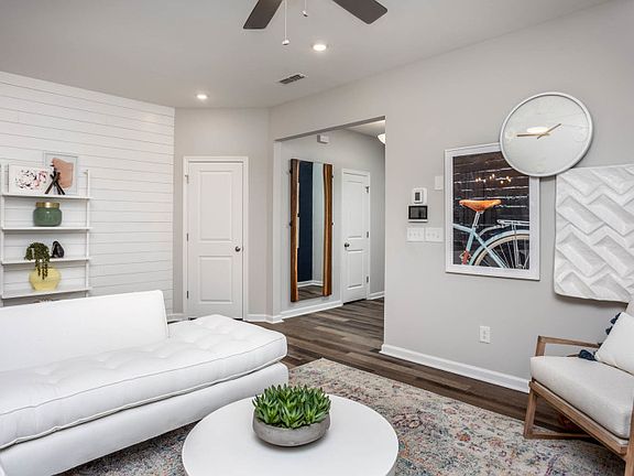 Spacious Great Room for Comfortable Entertaining
