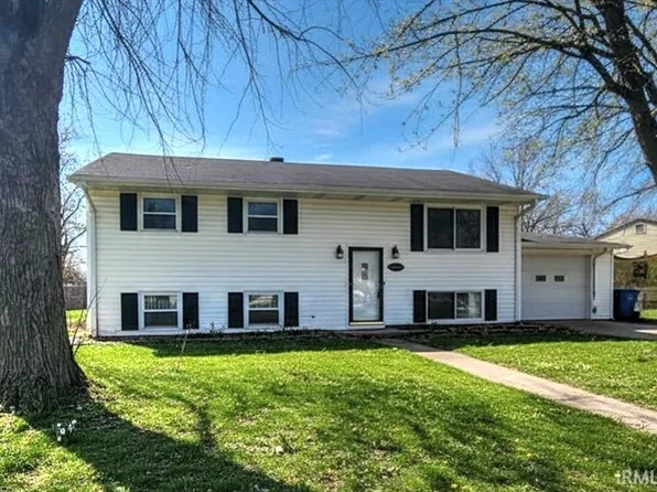 1213 Maplewood Dr, Kokomo, IN 46902