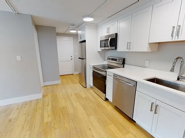 89 Woodrow Ave #6, Dorchester Center, MA 02124