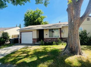 2370 32nd Ave, Sacramento, CA 95822