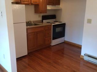 324 Main St, Easthampton, MA 01027
